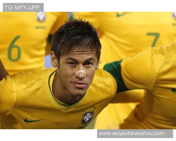 足球明星的多重身份揭秘他们的兼职与商业活动探索